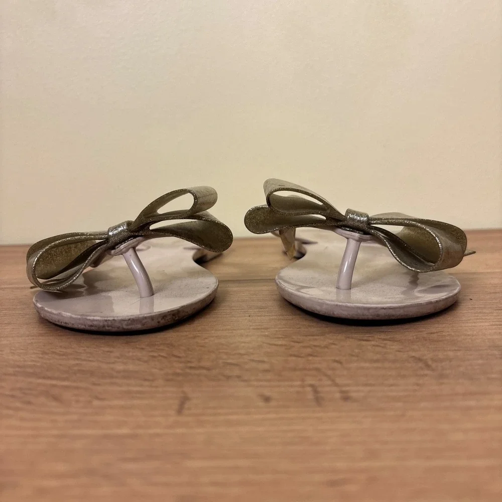MELISSA Harmonic Bow‎ III Thong Sandals Beige/Gold Women Size 8 Jelly Summer